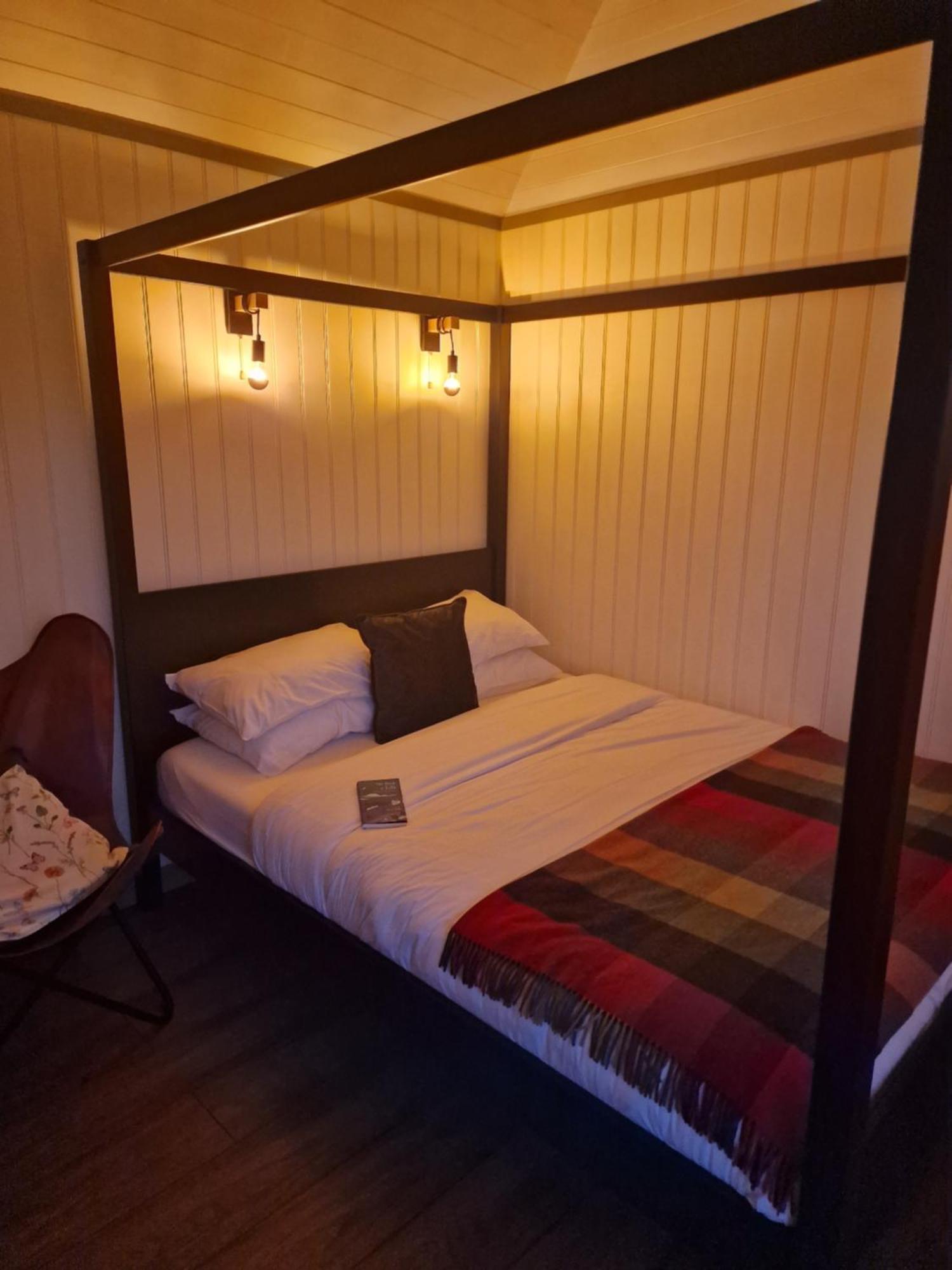 Wild Meadow Huts Villa Doolin Exterior foto