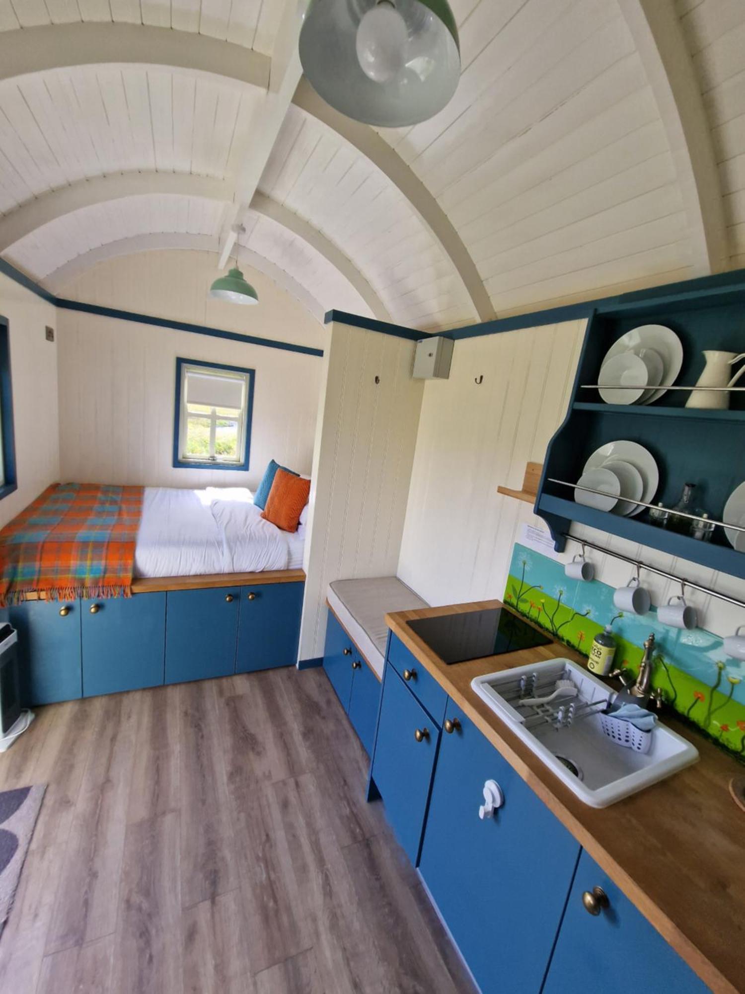Wild Meadow Huts Villa Doolin Exterior foto